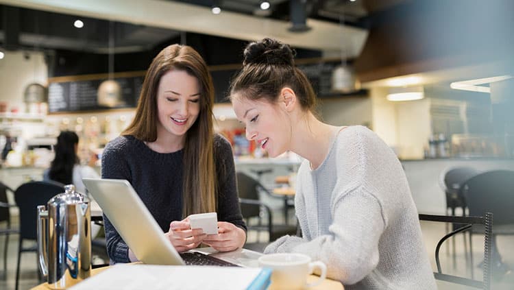 Ausbildung & Anerkennungsjahr: Wann muss man sich arbeitslos melden?