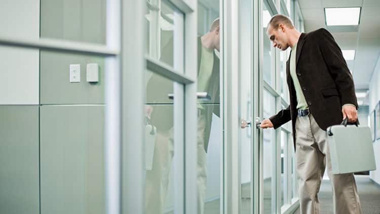 Standortsicherungsvereinbarung: Muss sich Arbeitgeber daran halten?