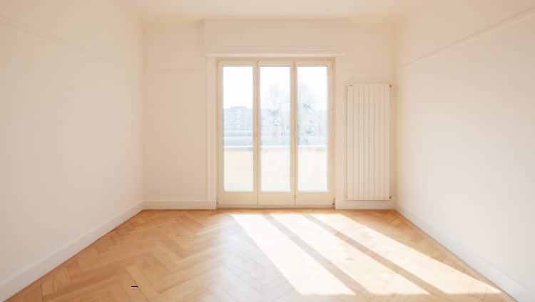 leere neue Wohnung