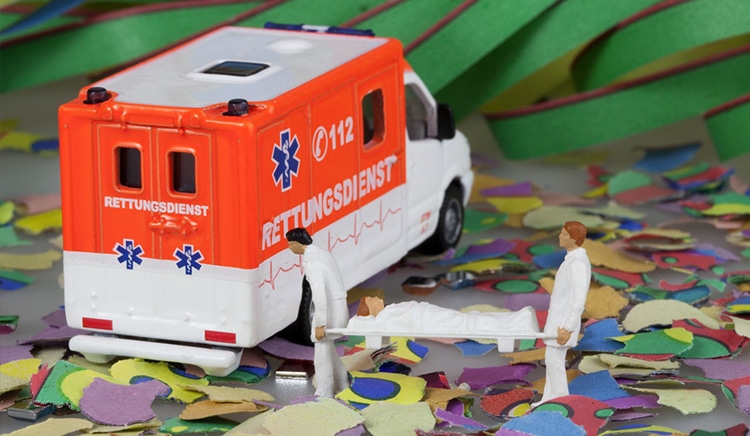Unfall bei Betriebsfeier: Wann ist das ein Arbeitsunfall?
