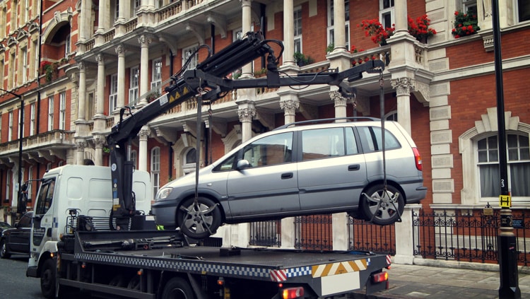 Privatparkplatz abschleppen: Was gilt?