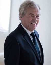 Roman B. Peter