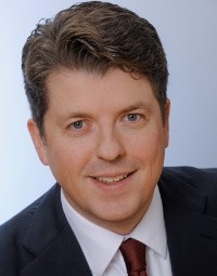 Dr. Dirk Neef