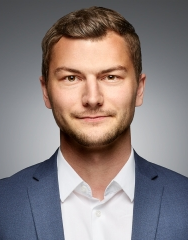 Peter Henningsen